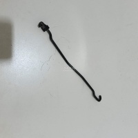 Держатель капота Renault Sandero (2009 - 2014) 8200494634