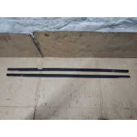 Уплотнитель Volkswagen Touran 2 2013 1T0837477E,1T0837478E