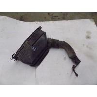Патрубок воздушного фильтра TOYOTA RAV 4 2000-2005 1775028010