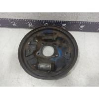Щит опорный Toyota Avensis 1 T220 1997-2003 4704305020