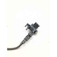 Клапан воздушный Volkswagen Passat 2003 1J0906283A