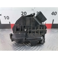 Замок двери передней правой Ford Fiesta 6 (-) 2009 ,1715788