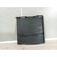 Накладка на решетку правая Volkswagen Tiguan 2 5NA8539509B9