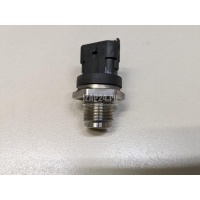Датчик давления топлива BOSCH XJ (2009 - 2019) 0281006064