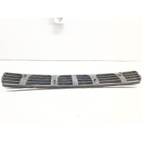 Заглушка (решетка) в бампер передний Audi A4 1997 8D0807683