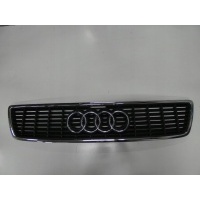 Решетка радиатора , решетка audi a - 8 d2 передняя liftem