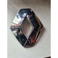 Эмблема Renault Duster 1 2015 628901813R,628907466R