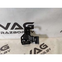 Замок капота Volkswagen Touareg 1 2005 8D0823480B