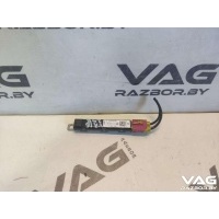 Усилитель антенны Volkswagen Touareg 2 2011 7P6035552P