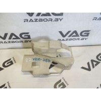 Пластик Volkswagen Touareg 1 2004 7L0839090B