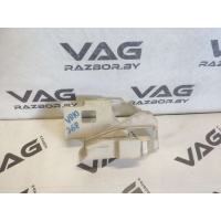Пластик Volkswagen Touareg 1 2004 7L0839089B