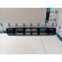 Решетка в бампер центральная VAG A4 [B5] (1994 - 2001) 8D080768301C