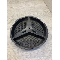 Эмблема Mercedes W166 GLE 2015-2018 A0008880060