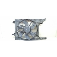 Вентилятор радиатора Renault Logan 2011 8200702960