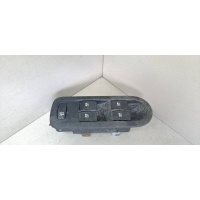 Кнопка стеклоподъемника переднего левого Renault Megane 2 2004 156018070