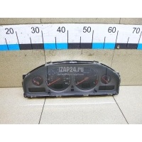 Панель приборов Volvo V70 (2000 - 2007) 8251329
