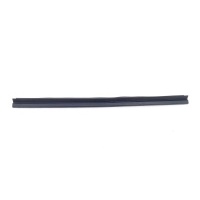 Уплотнитель двери Toyota Camry 70 2020 6788733050