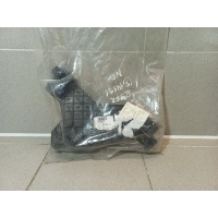 Кронштейн фар правый Audi Q3 8U 8U0941454