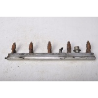 Volvo xc70 2.4 т накладка впрыска форсунки 9186340