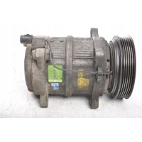 VOLVO V40 1.8 i SPRĘŻARKA KLIMATYZACJI 30612001
