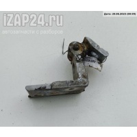 Петля двери передней левой Audi A4 B5 (1994-2001) 1997 8D0831401A