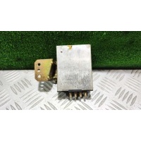 Реле накала свечей Mercedes E W123 1984 0015453532