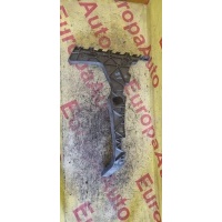 Кронштейн бампера Audi Q5 8RB 2009 8R0807454