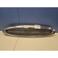 Решетка радиатора Ford Mondeo 2 1994-2001 1054612