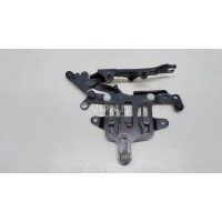 Петля капота левая BMW 5-serie F10/F11 (2009 - 2016) 41617207199