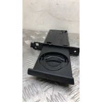 Подстаканник BMW 3 серия E90/E91/E92/E93 2006 7127463,51459173470