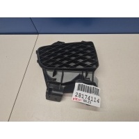 Решётка в бампер правая Mazda 323 BJ 1998-2003 B25D50C11B
