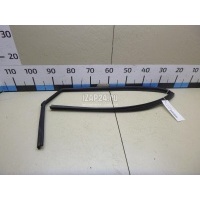 Уплотнитель стекла двери Hyundai-Kia Sorento II (2009 - 2020) 835302P000