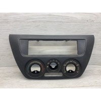 Накладка торпеды Mitsubishi Lancer 9 CS 2000-2013 MR532639