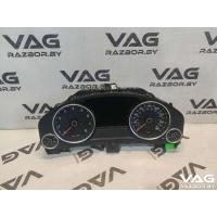 Щиток приборов (приборная панель) Volkswagen Touareg 2 2011 7P6920980M