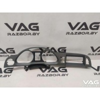Накладка декоративная на торпедо Audi A6 C6 (S6,RS6) 2005 4F1857115A