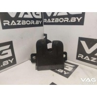 Замок багажника Volkswagen Touareg 1 2008 7L6827505C