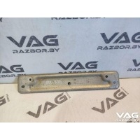 Кронштейн Audi A8 D4 (S8) 2012 4H0803805B