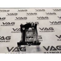 Кронштейн Porsche Cayenne 957 2007 7L0959680