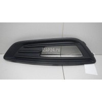 Решетка в бампер правая Ford Focus III (2011 - 2019) 1864634