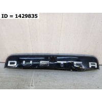 Накладка двери багажника Renault Duster 848100815R