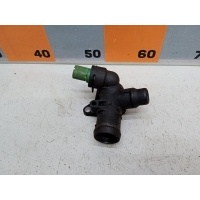Фланец двигателя Volkswagen Passat B5 2000-2005 06B121133D