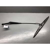 Щеткодержатель (поводок стеклоочистителя, дворник) Audi A4 B5 1998 8D1955408A