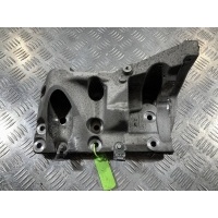 Кронштейн двигателя Porsche Cayenne 958 2016 9481022151R