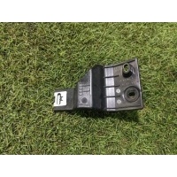 кронштейн консоли Audi A3 8V седан 2018 8v1863615