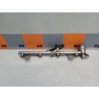Рейка топливная (рампа) Audi A4 B6, 8E5 2004 058133681C