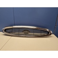 Решетка радиатора Ford Mondeo 2 1994-2001 1054612