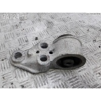Кронштейн крепления Volkswagen Passat B5 1997 4b0501521d