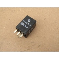4 мерседес w140 реле 3.5td 0015429119