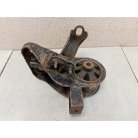 Опора КПП Mazda Xedos 6 1992-2000 GE4T39070A