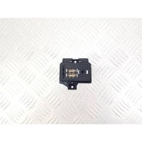 Разъем AUX / USB Lexus ES 7 (2018 - 2021) 2020 8619011010